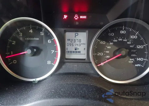 2015 Subaru Forester 2.5I Premium z USA, uszkodzony, nr VIN JF2SJADC2FH505338